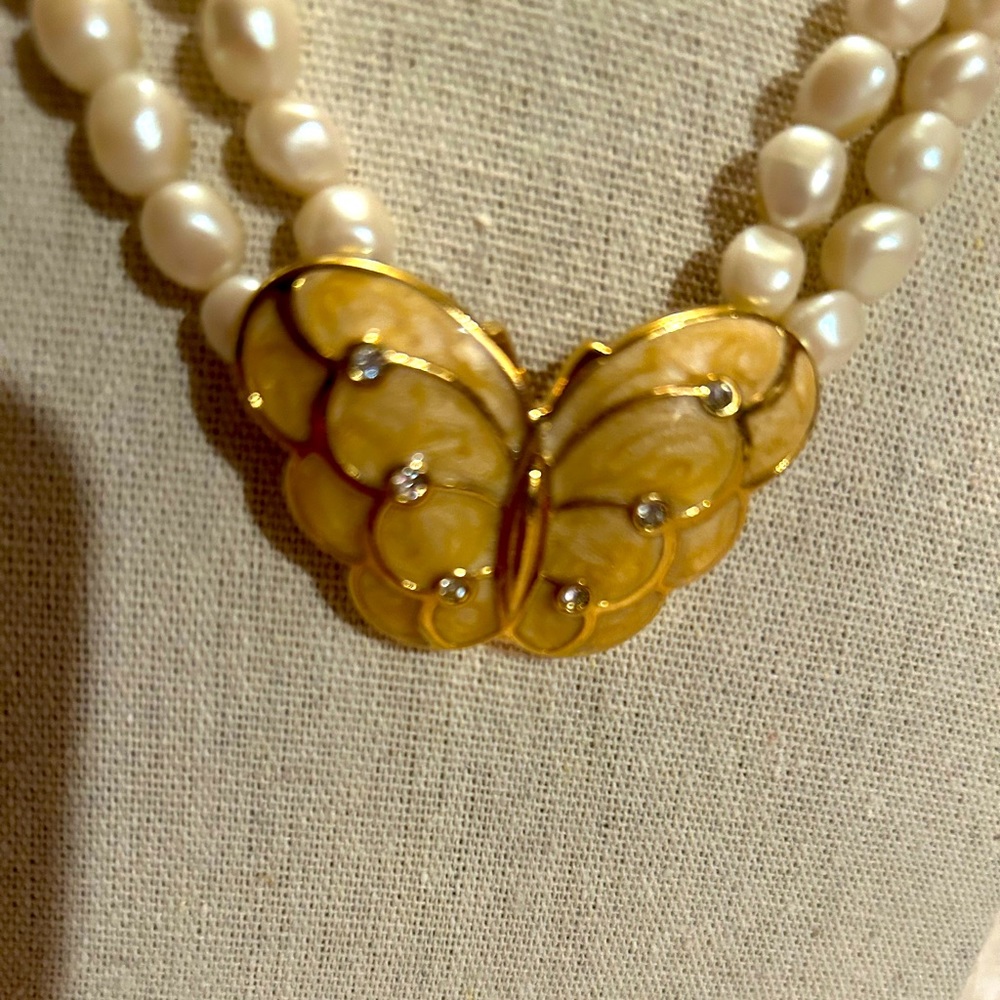Kenneth Jay Lane for Avon front clasp enamel crystal butterfly faux pearl nklc